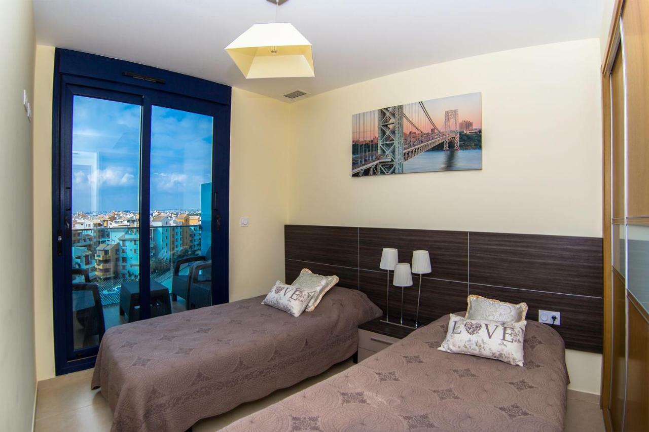Apartamento Sea Senses Victoria Frente Al Mar Τορεβιέχα Εξωτερικό φωτογραφία